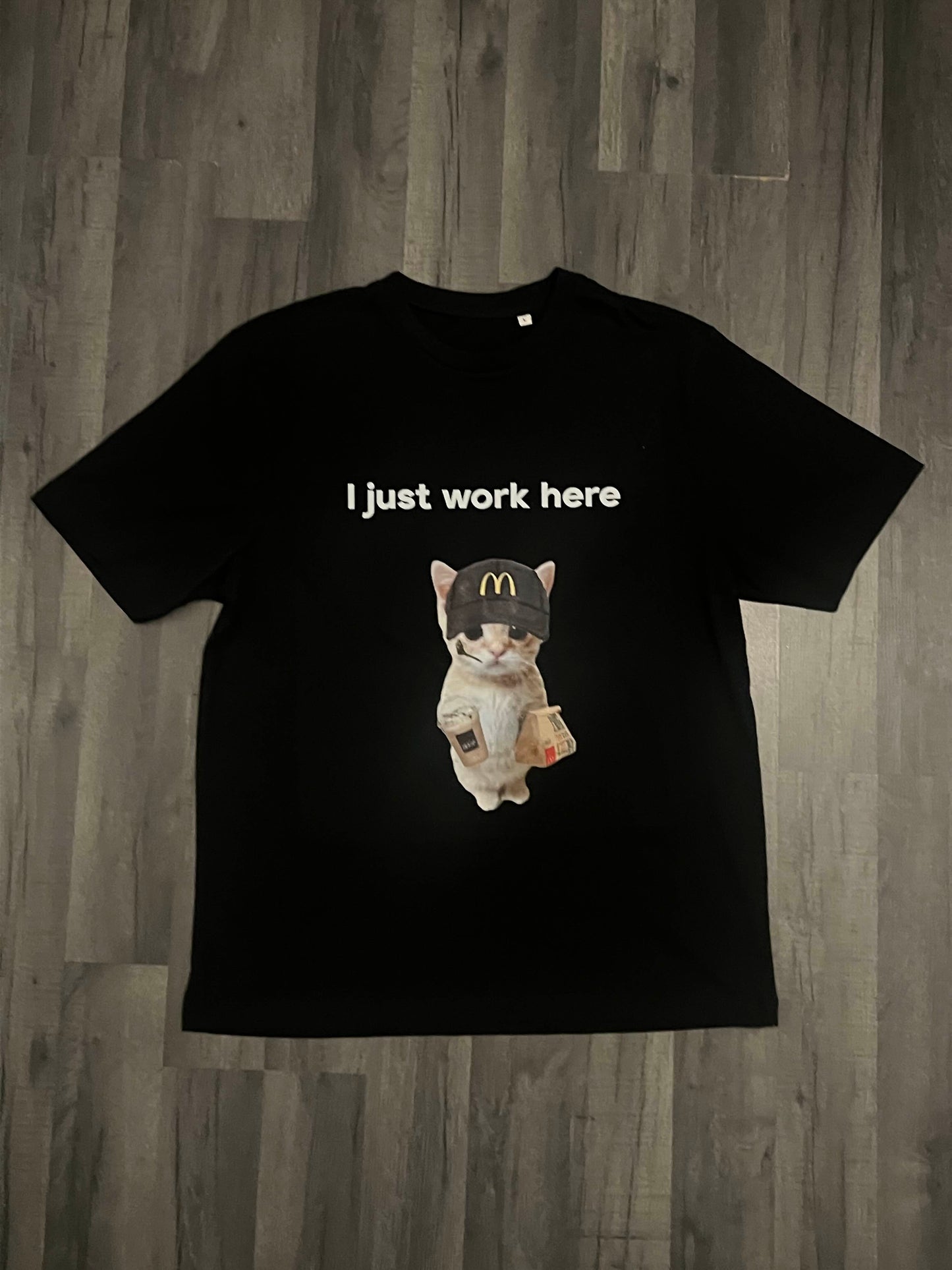 Cat meme T-shirt #001